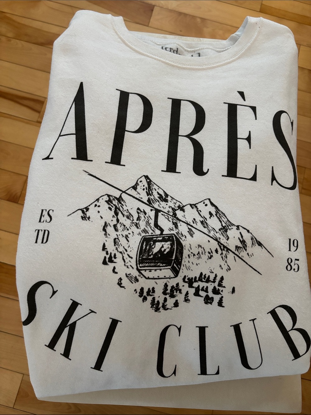 Apres Ski Club Sweatshirt